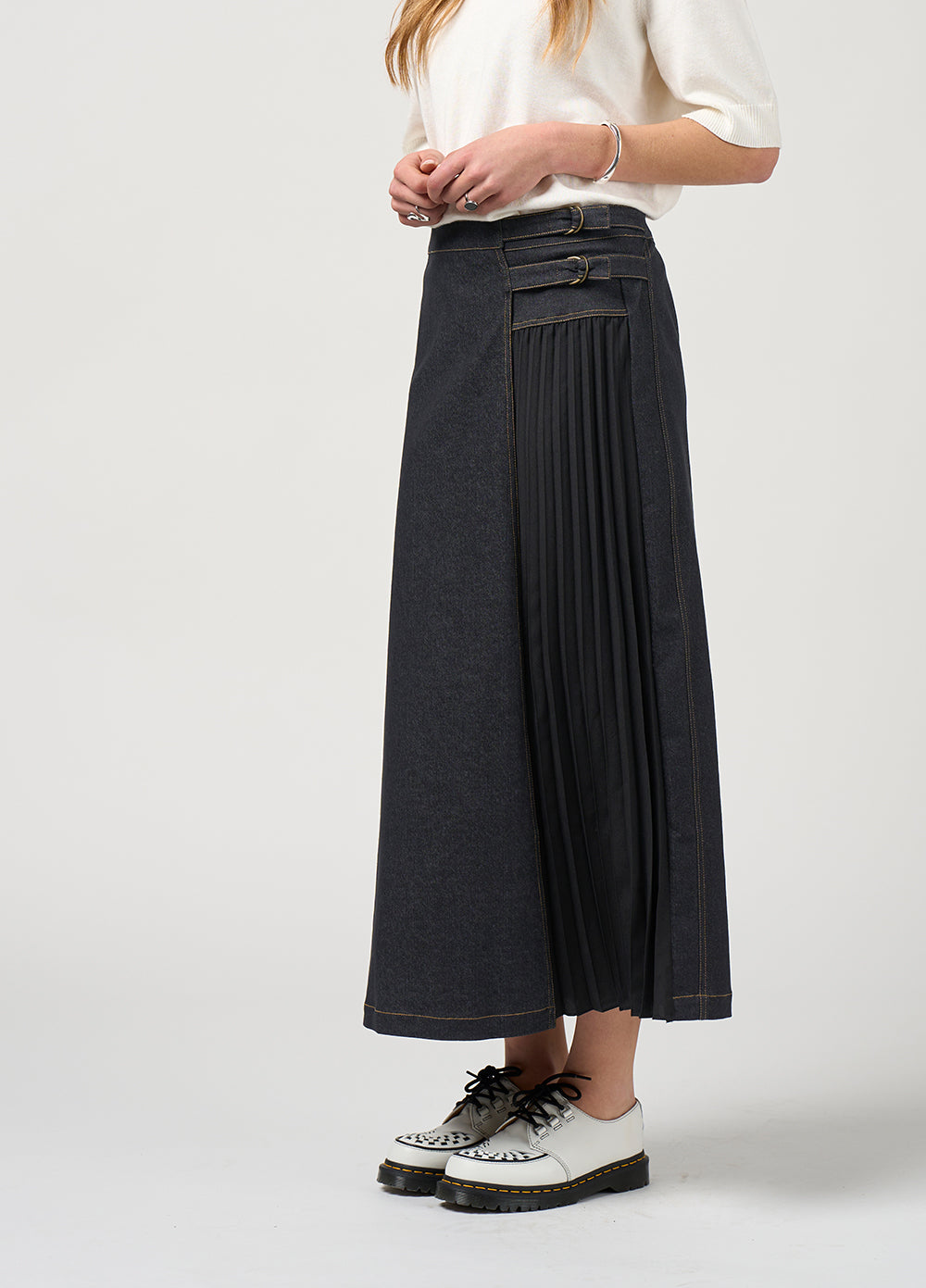 Madly Sweetly - Nova Skirt // Black