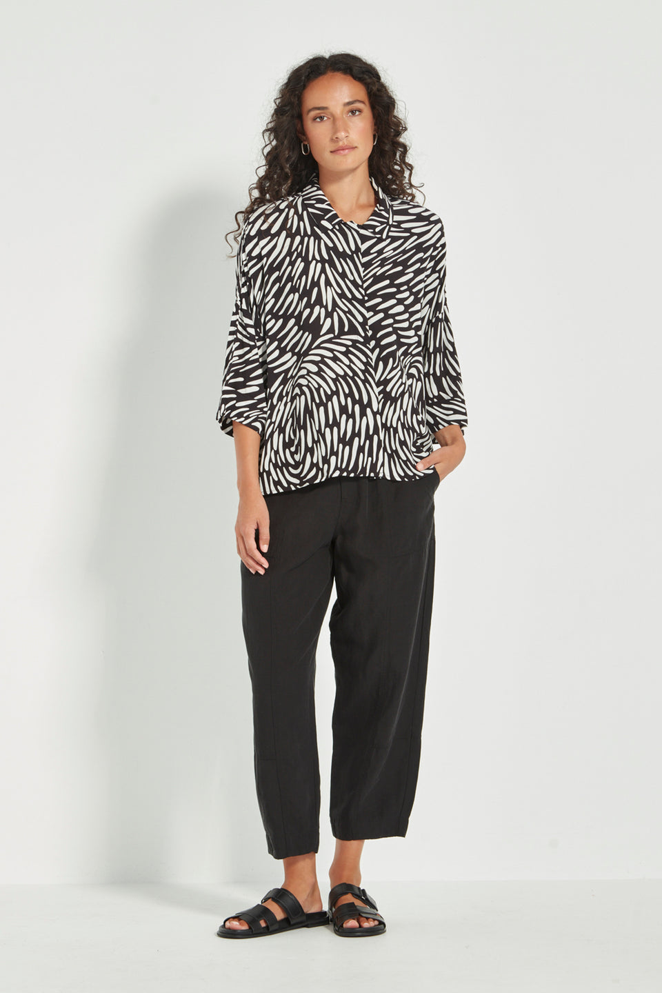 Verge - Pioneer Pant // Cashew // Black