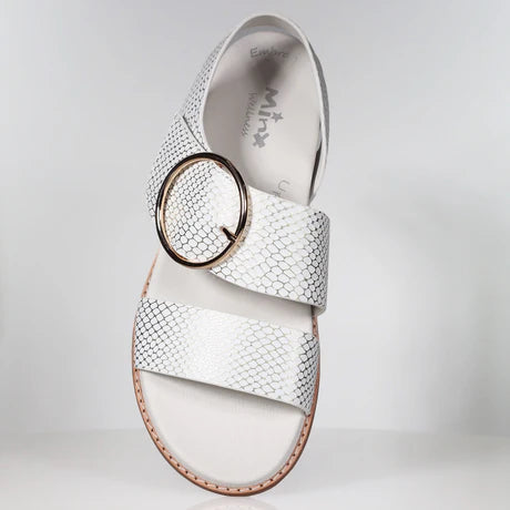 Minx - Willa // White Gold Embossed