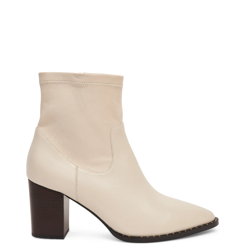 Kathryn Wilson - Gabby Boot // Nude Calf