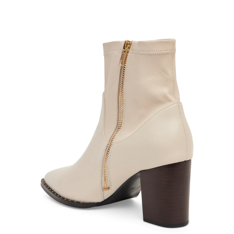 Kathryn Wilson - Gabby Boot // Nude Calf