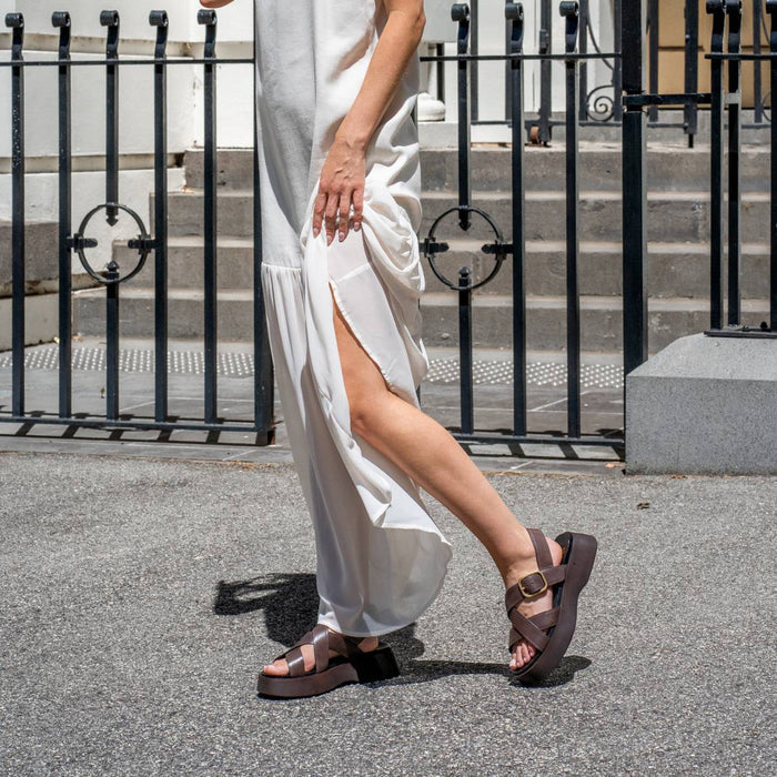 EOS - Barista Sandal // Chestnut