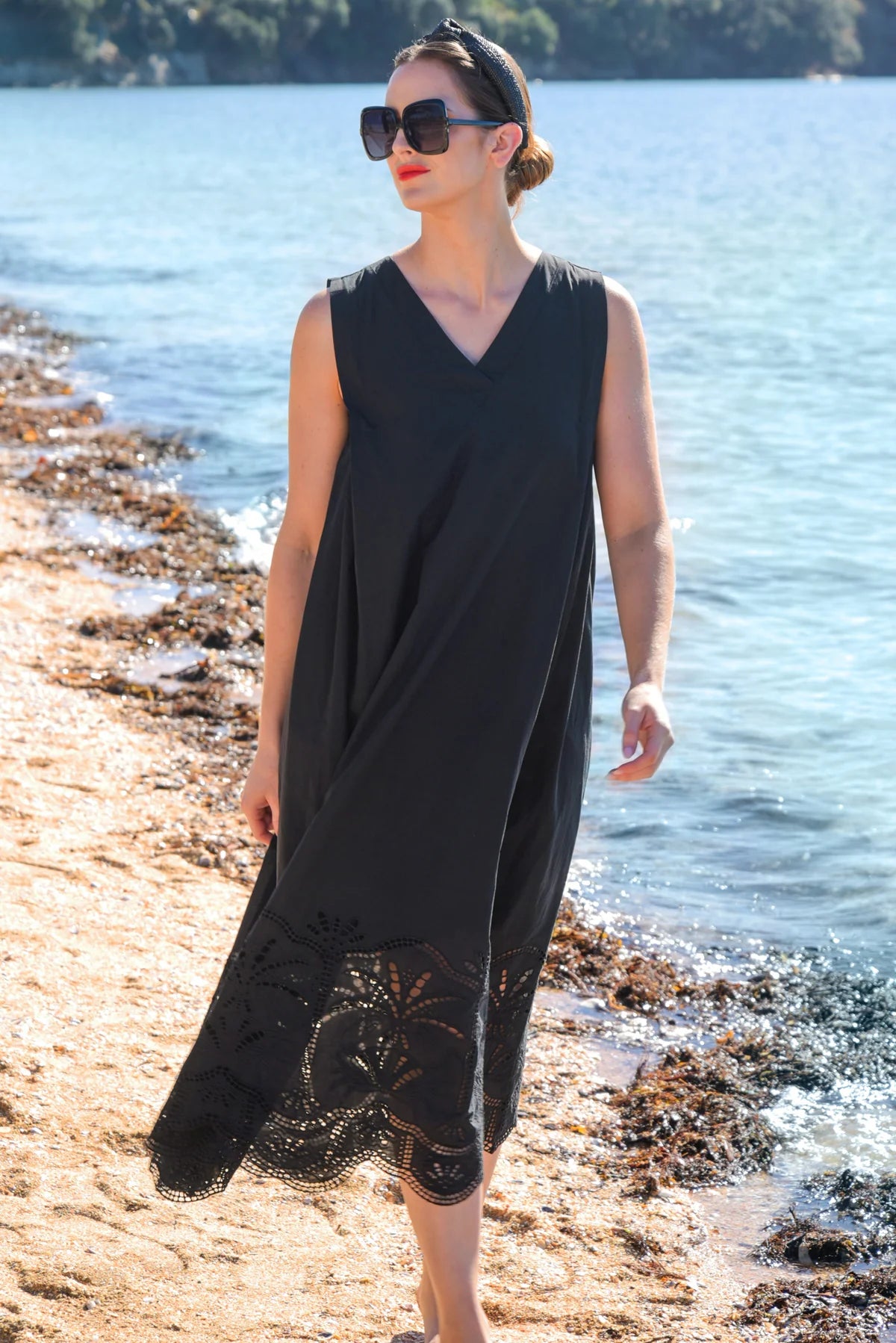 Curate - Bottom Heavy Dress // Black // White