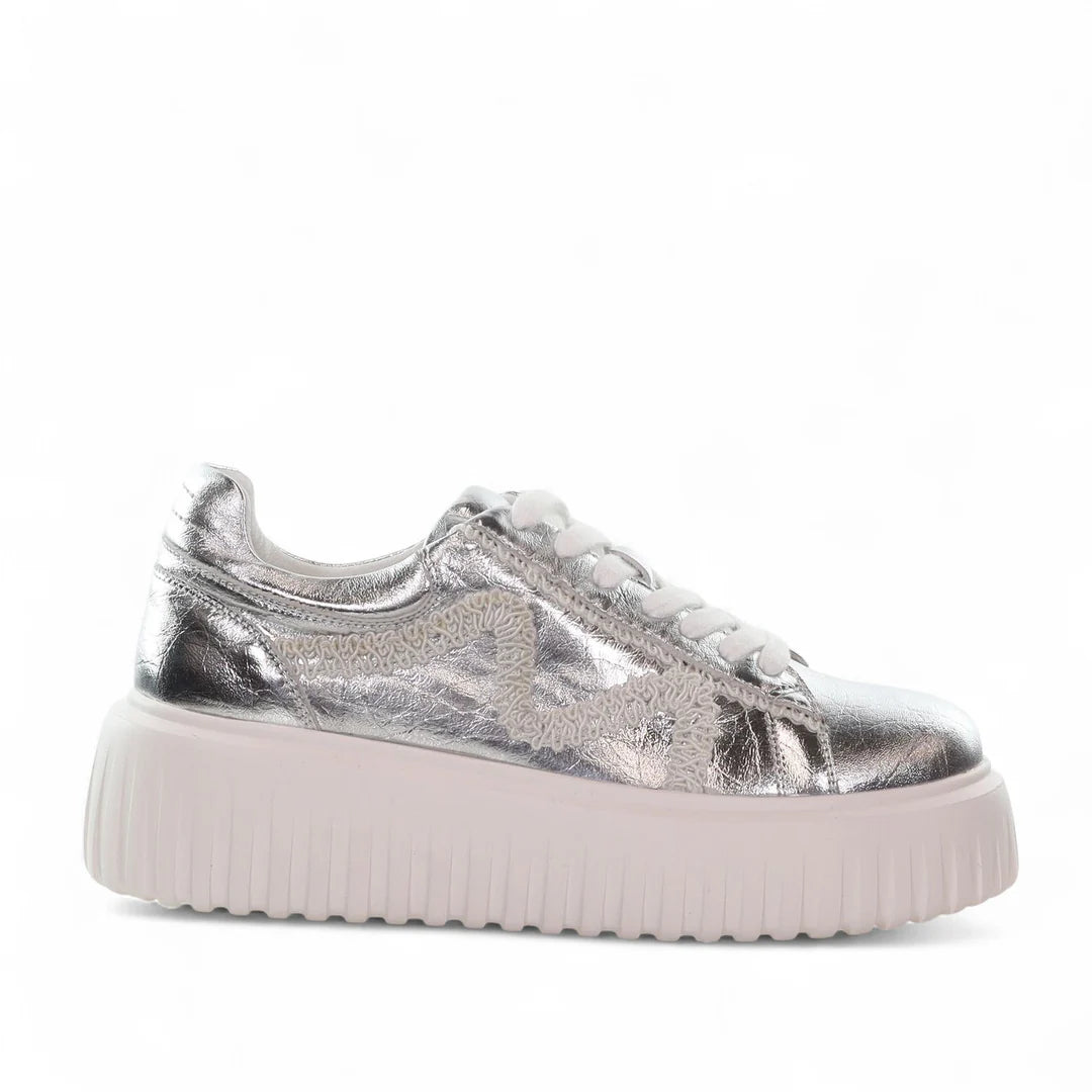 Minx - Drax // Silver Metallic Scrunch Lace Detail