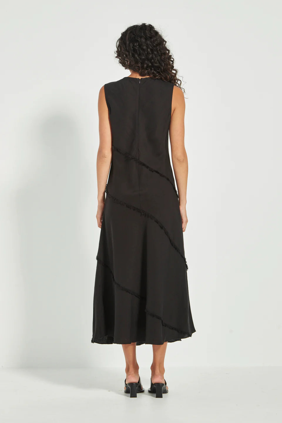 Verge - Elle Dress // Cashew // Black