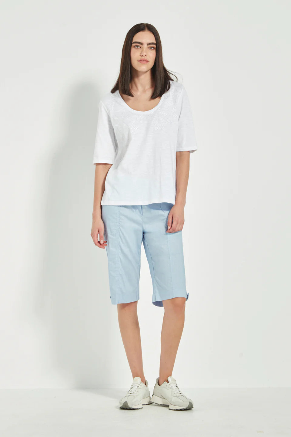 Verge - Hitch Top // White