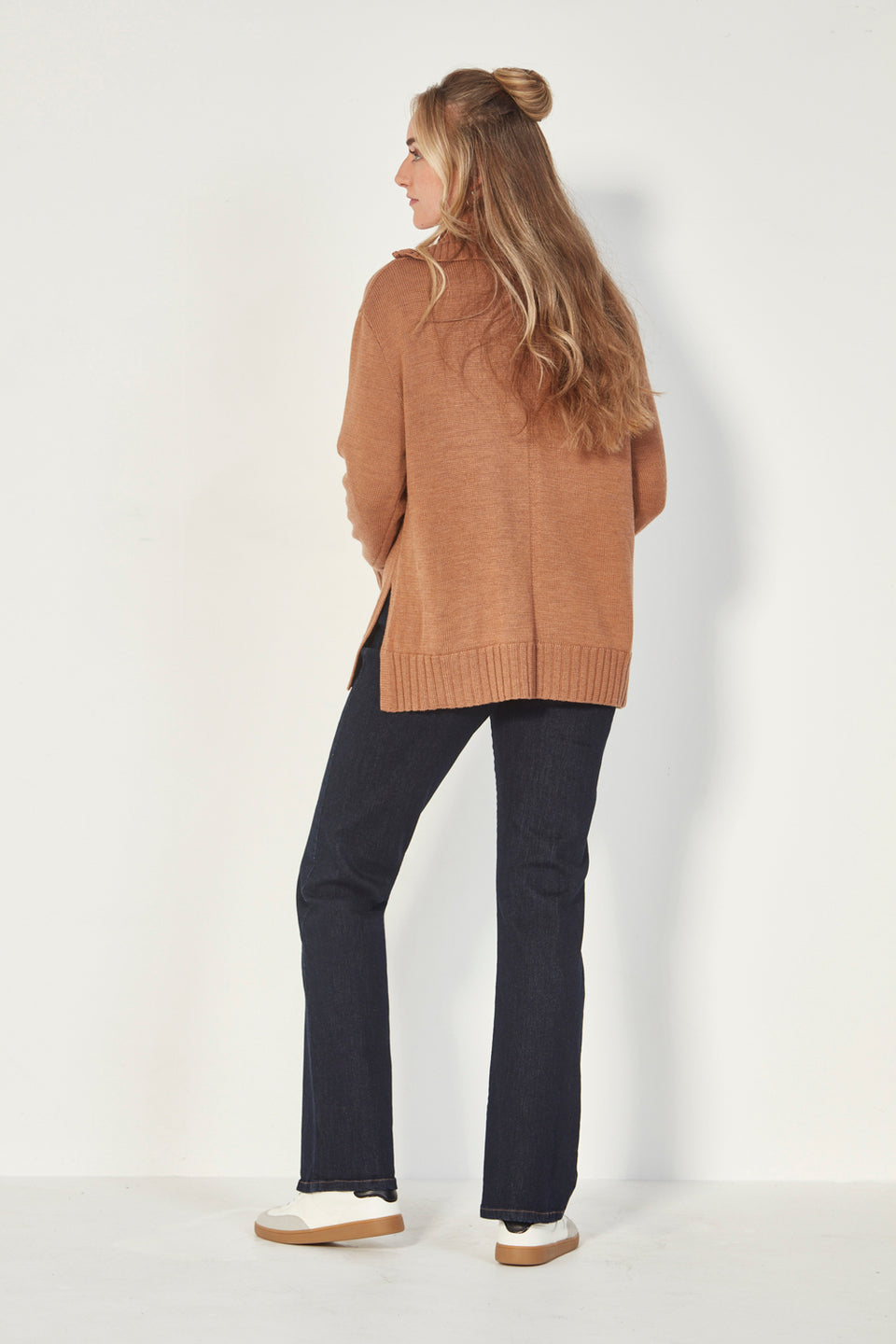 Verge - Nevada Sweater // Caramel