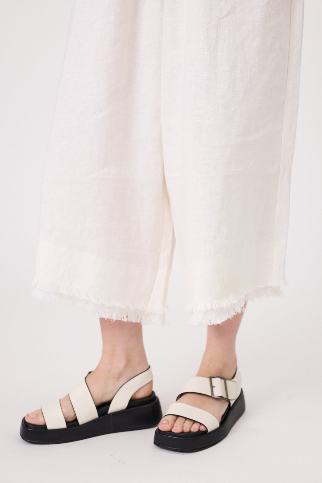 Lemon Tree - Nicole Linen Pants // White