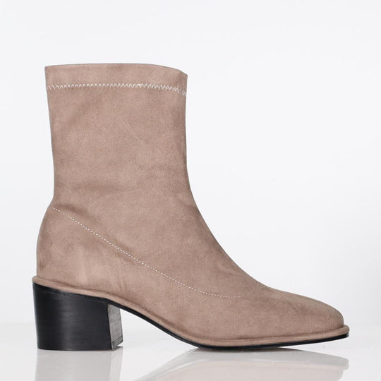 Minx - Sequoia //Taupe Micro Stretch Suede