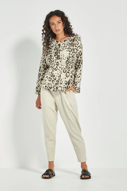 Verge - Suave Sweater // Animal Print