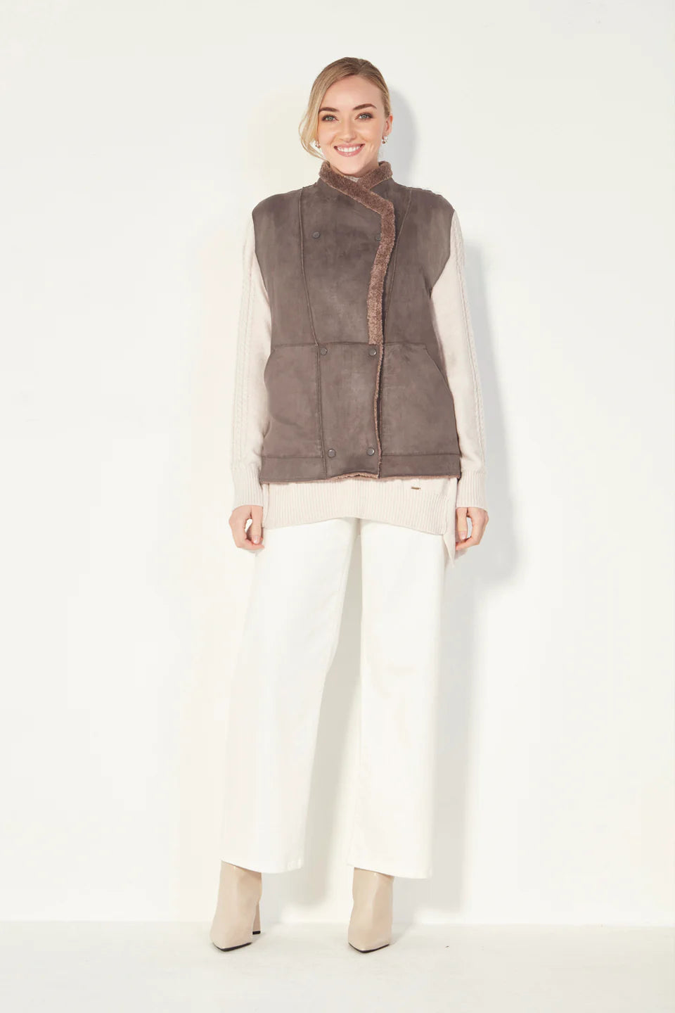 Verge - Switch Vest // Gunmetal